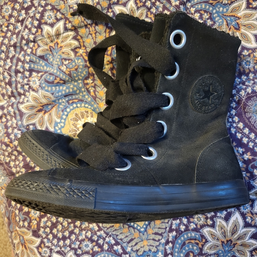 Converse Beverly Lace-Up Faux Suede Sherpa Lined Boots